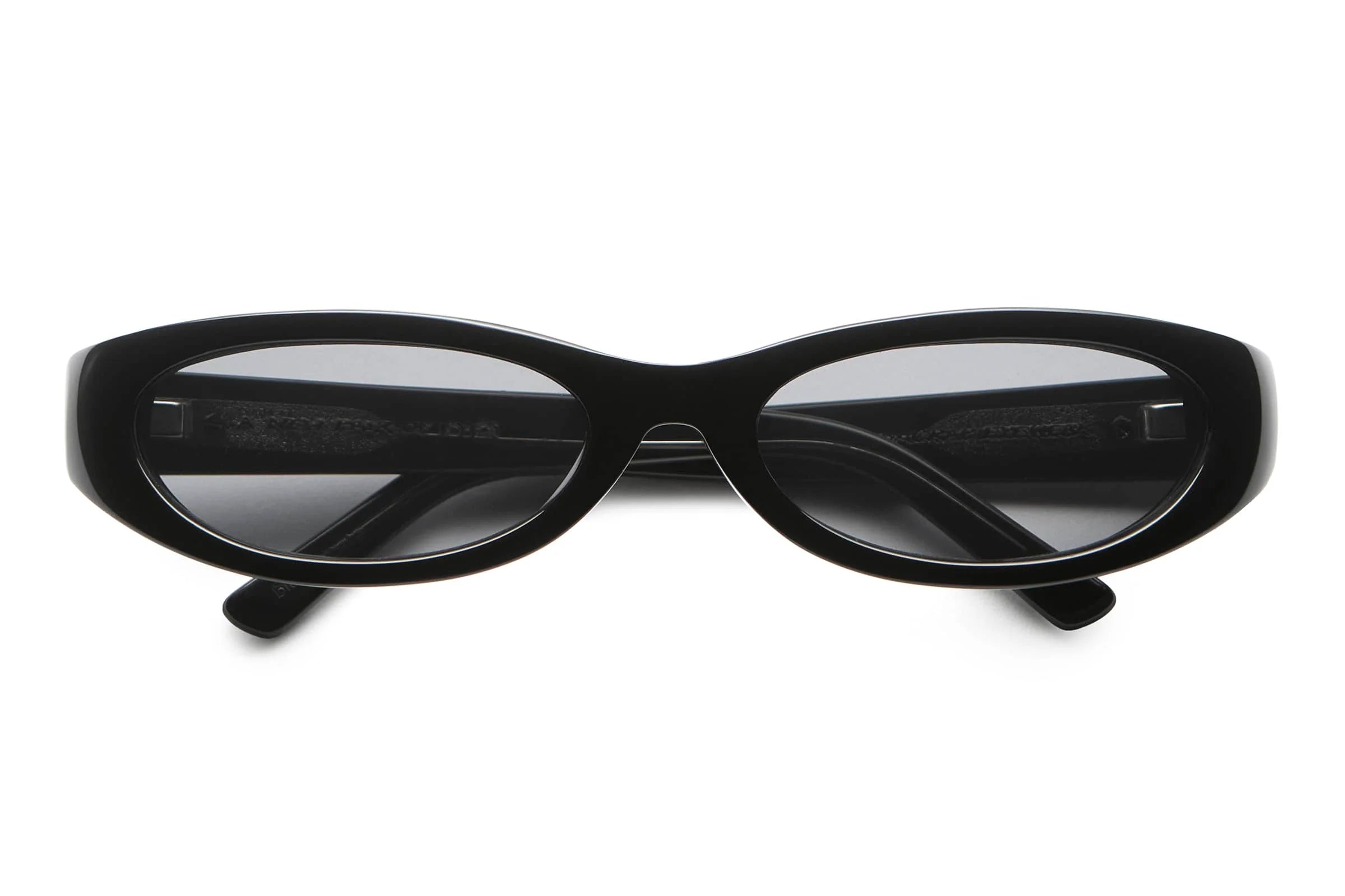 The Eyedress Oval - Black Bio